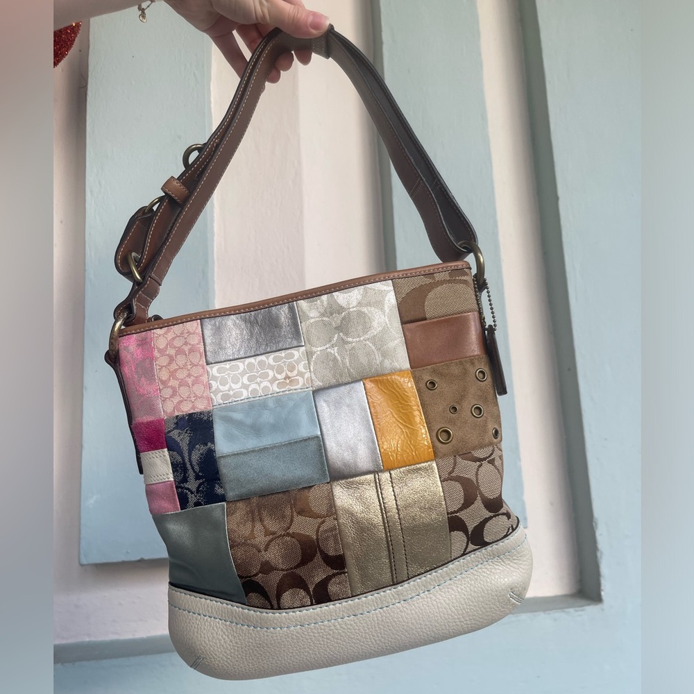 Y2K COACH Vintage Jacquard Patchwork Leather Shoulder Adjustable Strap Bag - Picture 10 of 13